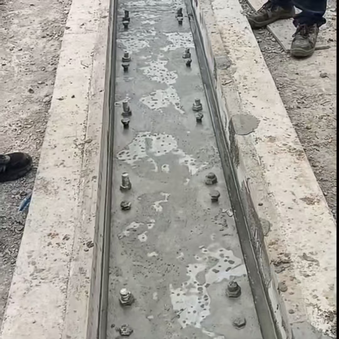 应城港口码头起重机龙门吊重型机械设备稳固用早强快凝轨道胶泥